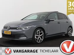 Grijs Gebruikt 2020 VW Golf VIII Style Hatchback | € 23.899 (Iets duurder)
