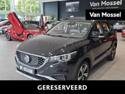 Zwart Gebruikt 2020 MG ZS Luxury Sedan | € 14.995 (Eerlijke prijs)
