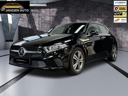 Zwart Gebruikt 2019 Mercedes A180 Premium Hatchback | € 23.900 (Super prijs)