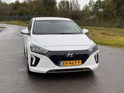Wit Gebruikt 2019 Hyundai Ioniq Premium Hatchback | € 12.500 (Goede deal)