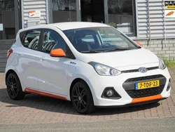 Wit Gebruikt 2014 Hyundai i10 Comfort Hatchback | € 5.850 (Eerlijke prijs)