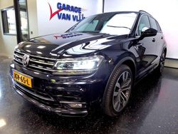 Zwart Gebruikt 2018 VW Tiguan R-line SUV | € 23.950 (Iets duurder)