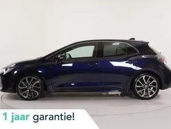Blauw Gebruikt 2022 Toyota Corolla Business Edition Hatchback | € 25.950 (Eerlijke prijs)