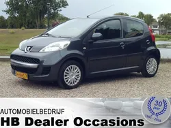 Grijs Gebruikt 2010 Peugeot 107 Urban Move Hatchback | € 1.350 (Goede deal)