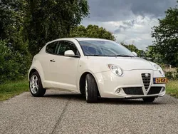 Wit Gebruikt 2010 Alfa Romeo MiTo Distinctive Hatchback | € 4.500 (Eerlijke prijs)