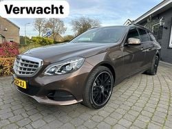 Bruin Gebruikt 2015 Mercedes 220 Prestige Stationwagen | € 10.900 (Iets duurder)