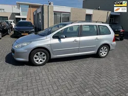 Grijs Gebruikt 2007 Peugeot 307 Premium Stationwagen | € 750 (Super prijs)