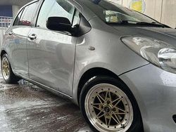 Gebruikt 2006 Toyota Yaris Executive Sedan | € 1.999 (Iets duurder)