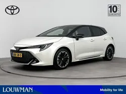 Wit Gebruikt 2024 Toyota Corolla Hybrid Sport Hatchback | € 35.445 (Iets duurder)