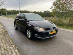 Blauw Gebruikt 2013 VW Golf VII Highline Hatchback | € 7.950 (Goede deal)