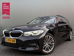 Zwart Gebruikt 2021 BMW 320e Stationwagen | € 23.899