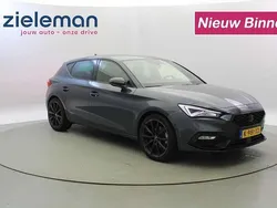 Grijs, metallic lak Gebruikt 2021 Seat Leon FR Hatchback | € 19.845 (Eerlijke prijs)