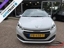 Wit Gebruikt 2017 Peugeot 208 Active Hatchback | € 6.500 (Goede deal)