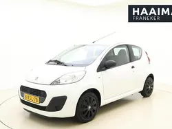 Wit Gebruikt 2013 Peugeot 107 Access Hatchback | € 4.950 (Eerlijke prijs)