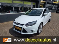 Wit Gebruikt 2011 Ford Focus Titanium Hatchback | € 7.440 (Iets duurder)