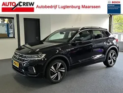 Zwart Gebruikt 2023 VW T-Roc Business SUV | € 36.850 (Duur)