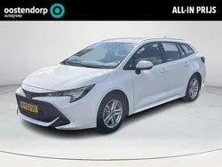 Wit Gebruikt 2022 Toyota Corolla Active Stationwagen | € 21.450 (Goede deal)