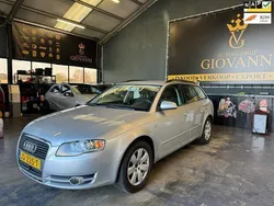 Grijs Gebruikt 2007 Audi A4 Stationwagen | € 1.950 (Goede deal)