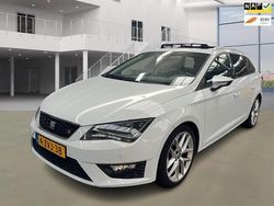 Wit Gebruikt 2015 Seat Leon ST FR Stationwagen | € 11.950 (Eerlijke prijs)
