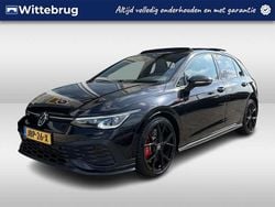Zwart, metallic lak Gebruikt 2022 VW Golf VIII GTI Hatchback | € 40.950 (Eerlijke prijs)
