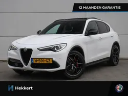 Wit Gebruikt 2018 Alfa Romeo Stelvio Super SUV | € 33.495 (Eerlijke prijs)