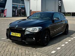 Zwart Gebruikt 2012 BMW 114 Hatchback | € 9.950 (Iets duurder)