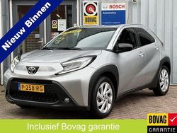 Grijs Gebruikt 2022 Toyota Aygo X SUV | € 19.950