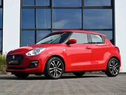 Rood Gebruikt 2017 Suzuki Swift Hatchback | € 11.250 (Goede deal)
