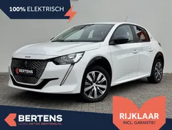 Wit Gebruikt 2023 Peugeot e-208 Active Hatchback | € 19.495 (Super prijs)