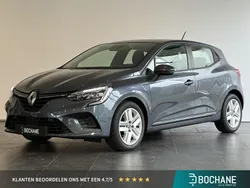 Grijs Gebruikt 2022 Renault Clio V Zen Hatchback | € 15.245 (Goede deal)