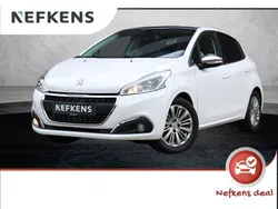 Wit Gebruikt 2019 Peugeot 208 Allure Hatchback | € 12.925 (Eerlijke prijs)