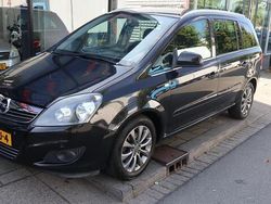 Zwart Gebruikt 2011 Opel Zafira Edition MPV | € 4.950 (Eerlijke prijs)