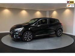 Zwart Gebruikt 2020 Renault Clio V Intens Hatchback | € 14.940 (Goede deal)