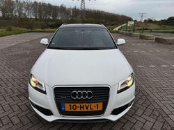 Wit Gebruikt 2009 Audi A3 Hatchback | € 11.999
