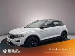 Wit Gebruikt 2021 VW T-Roc Business SUV | € 29.900 (Eerlijke prijs)