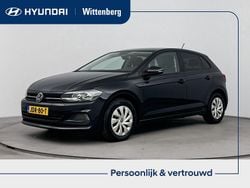 Zwart Gebruikt 2021 VW Polo Comfortline Hatchback | € 18.900 (Goede deal)