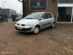 Grijs Gebruikt 2006 Renault Scénic II MPV | € 3.250 (Iets duurder)