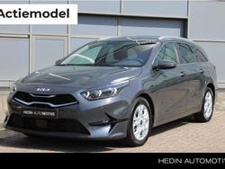 Grijs Nieuw 2025 Kia Ceed Hatchback | € 29.945 (Eerlijke prijs)