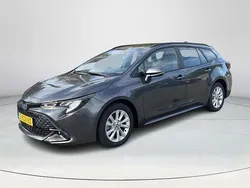 Grijs Gebruikt 2024 Toyota Corolla Active Stationwagen | € 27.900 (Eerlijke prijs)
