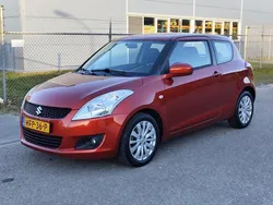 Oranje Gebruikt 2011 Suzuki Swift Exclusive Hatchback | € 5.450 (Eerlijke prijs)