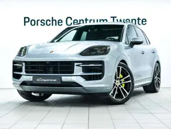 Zilver, metallic lak Gebruikt 2023 Porsche Cayenne SUV | € 119.900 (Goede deal)
