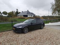 Zwart Gebruikt 2018 Audi A4 Black Edition Stationwagen | € 25.850 (Iets duurder)