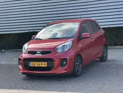 Rood Gebruikt 2015 Kia Picanto Hatchback | € 6.499 (Eerlijke prijs)