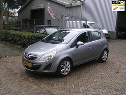 Grijs Gebruikt 2011 Opel Corsa Cosmo Hatchback | € 3.250 (Eerlijke prijs)