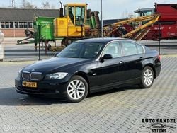 Zwart Gebruikt 2007 BMW 325 Sedan | € 3.950 (Goede deal)