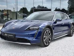Blauw Gebruikt 2021 Porsche Taycan Cross Turismo Sedan | € 64.900 (Super prijs)