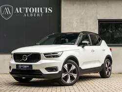 Wit Gebruikt 2022 Volvo XC40 R-Design SUV | € 38.950 (Eerlijke prijs)