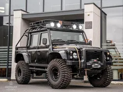 Zwart, metallic lak Gebruikt 2004 Land Rover Defender S SUV | € 89.950