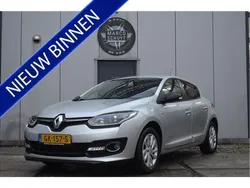 Grijs, metallic lak Gebruikt 2015 Renault Mégane III LIMITED Hatchback | € 5.950 (Eerlijke prijs)