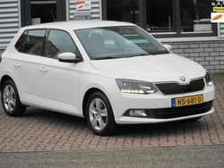 Wit Gebruikt 2017 Skoda Fabia Style Hatchback | € 11.850 (Eerlijke prijs)